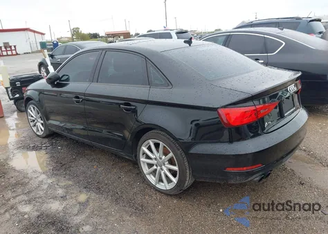 2015 Audi A3 1.8T Premium z USA, uszkodzony, nr VIN WAUACGFF8F1012798